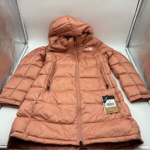 The North Face Women’s Metro III Parka, Rose Dawn, Medium